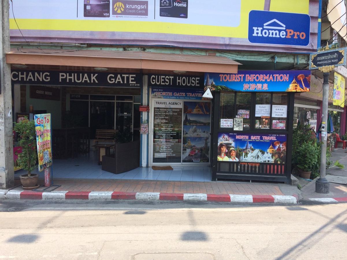 Changphuakgate Guesthouse เชียงใหม่ ภายนอก รูปภาพ