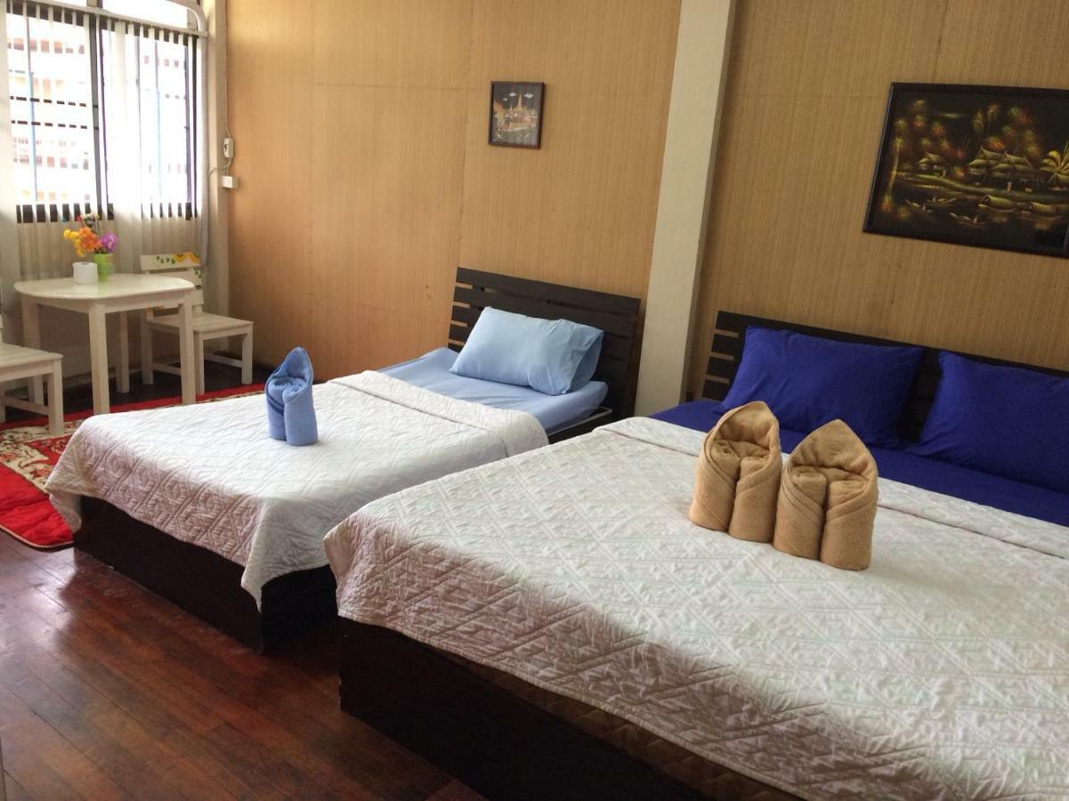Changphuakgate Guesthouse เชียงใหม่ ภายนอก รูปภาพ